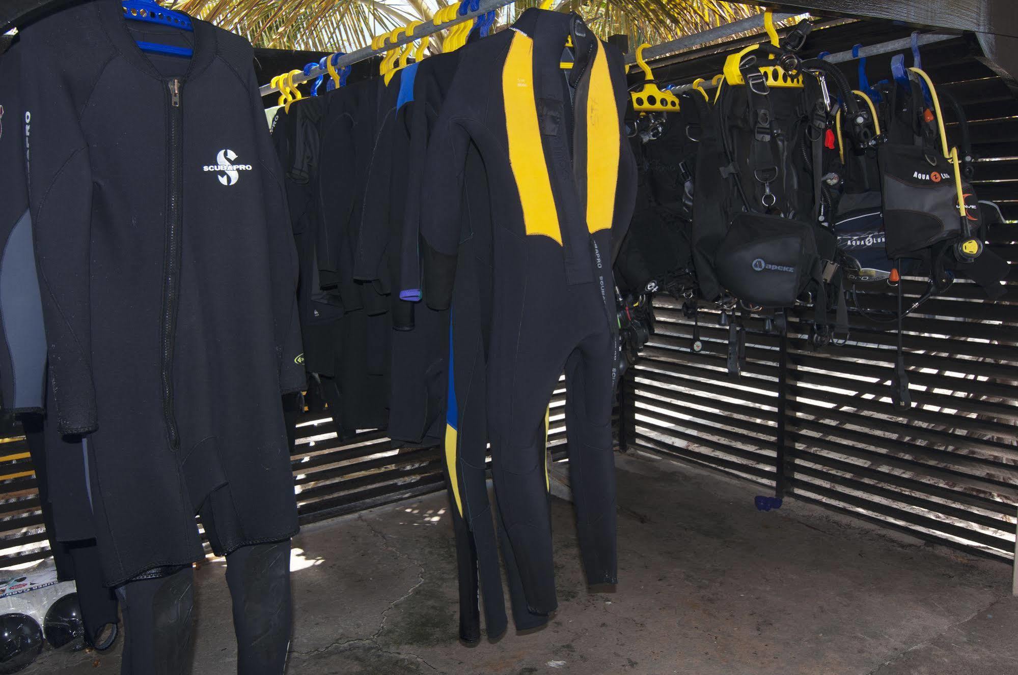 Bohio Dive Resort Cockburn Town Bagian luar foto