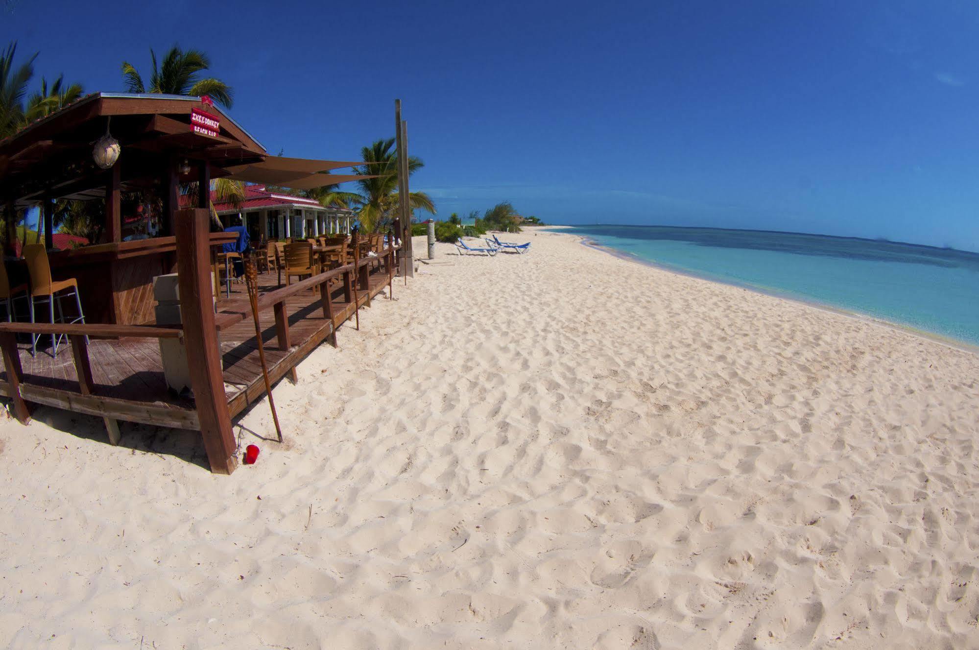 Bohio Dive Resort Cockburn Town Bagian luar foto